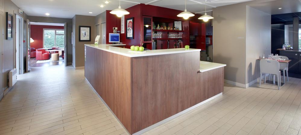 Campanile Montargis - Amilly Hotel Amilly  Екстериор снимка