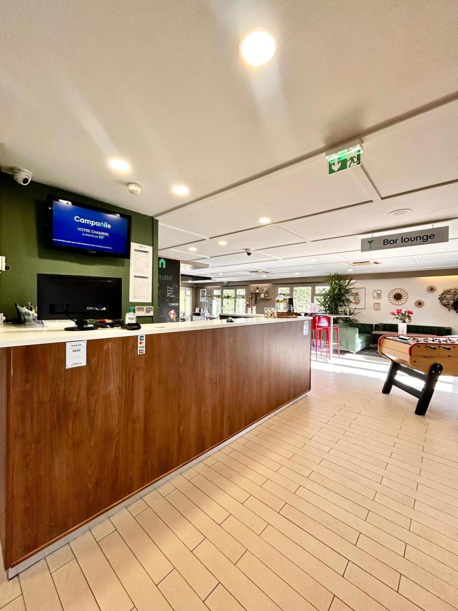 Campanile Montargis - Amilly Hotel Amilly  Екстериор снимка