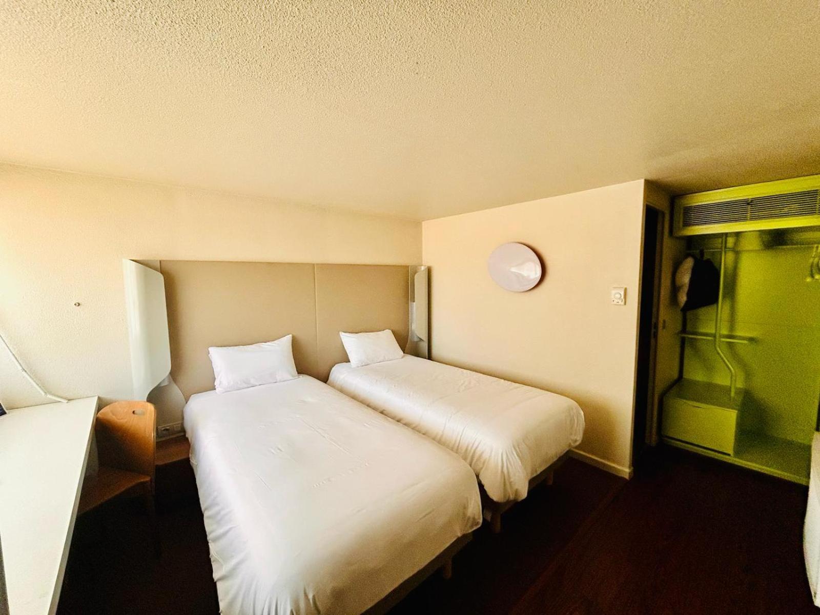 Campanile Montargis - Amilly Hotel Amilly  Екстериор снимка